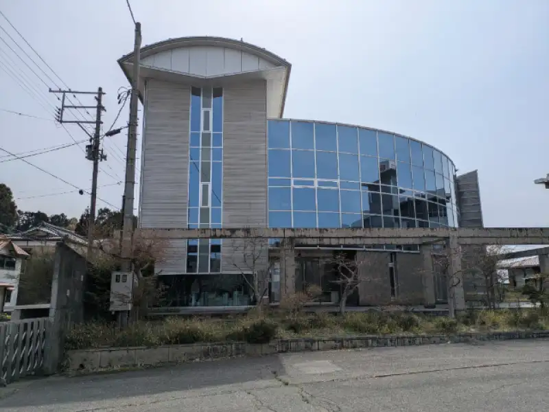 秋葉区旧事務所配送センター